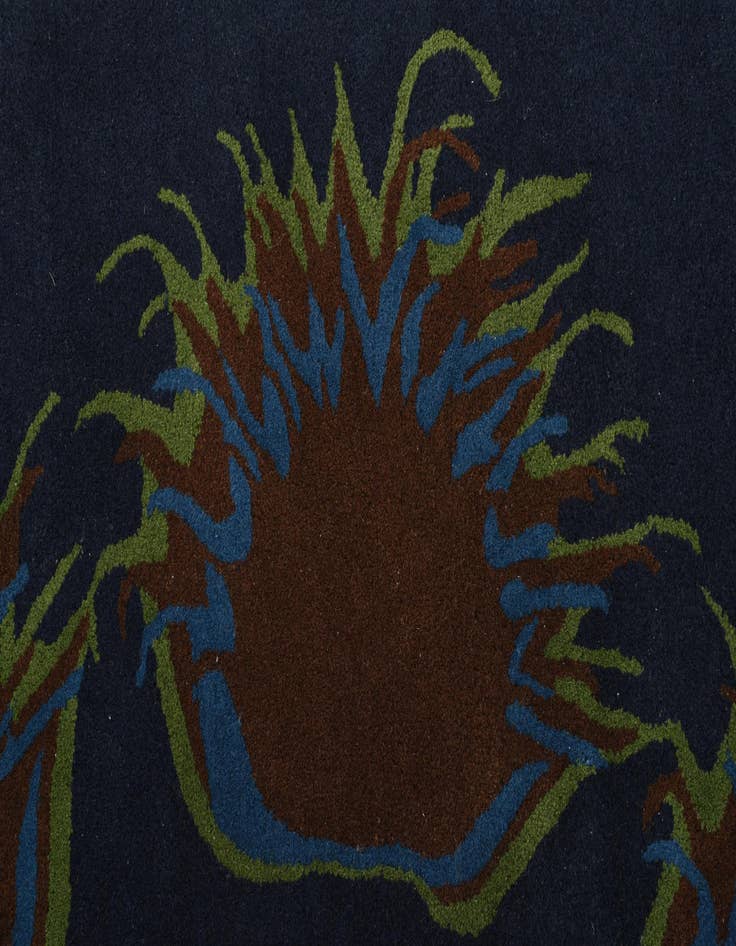 Detail image of 7' 5 x 7' 7 Luna Square Rug