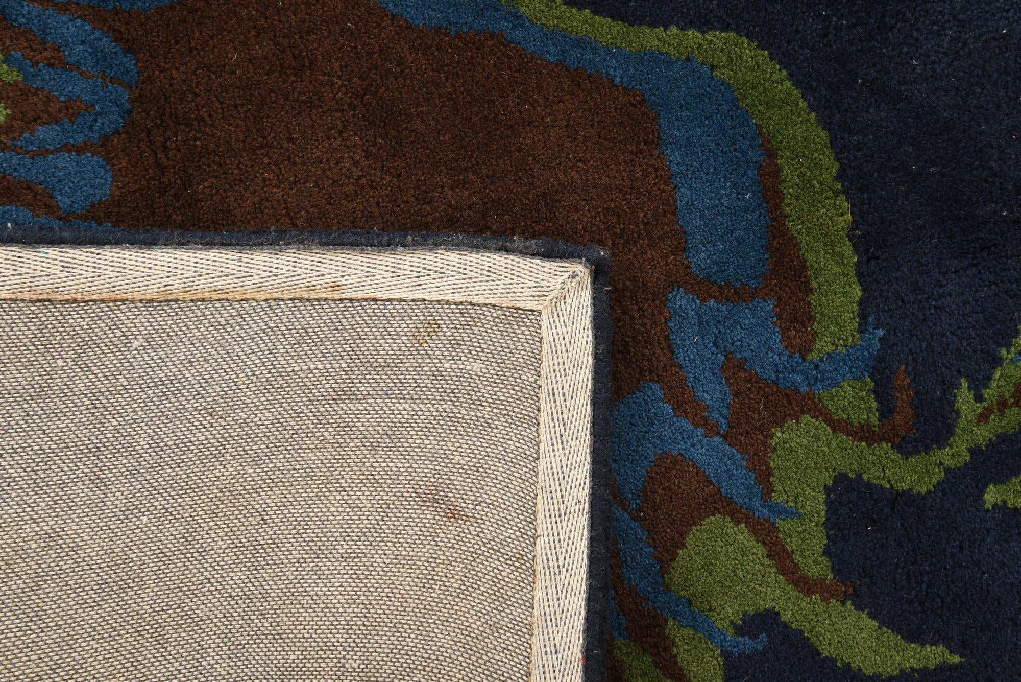 7' 4 x 7' 5 Luna Square Rug
