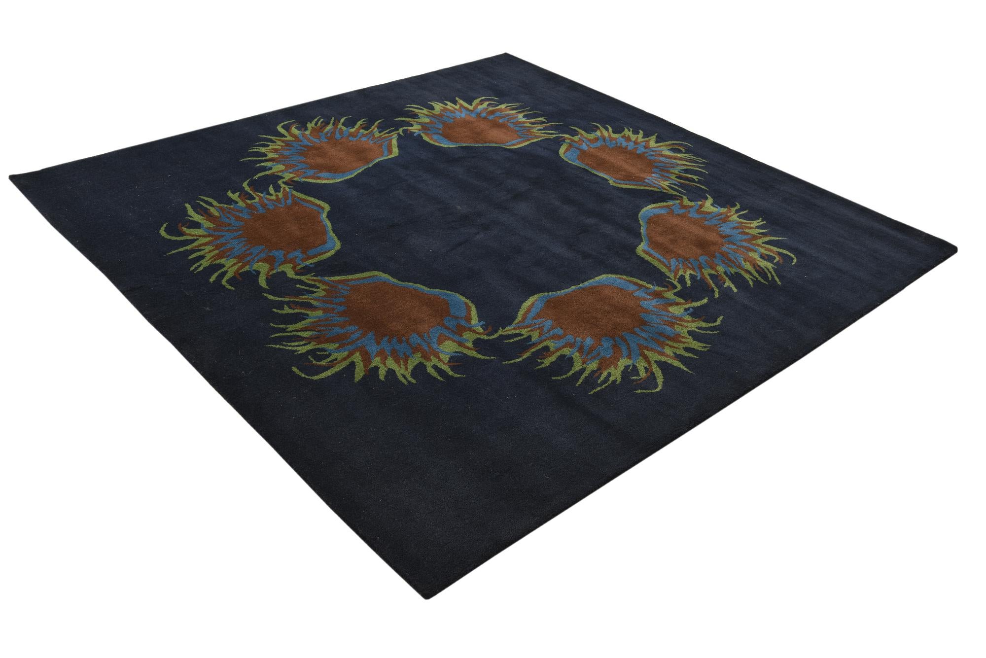 7' 5 x 7' 6 Luna Square Rug