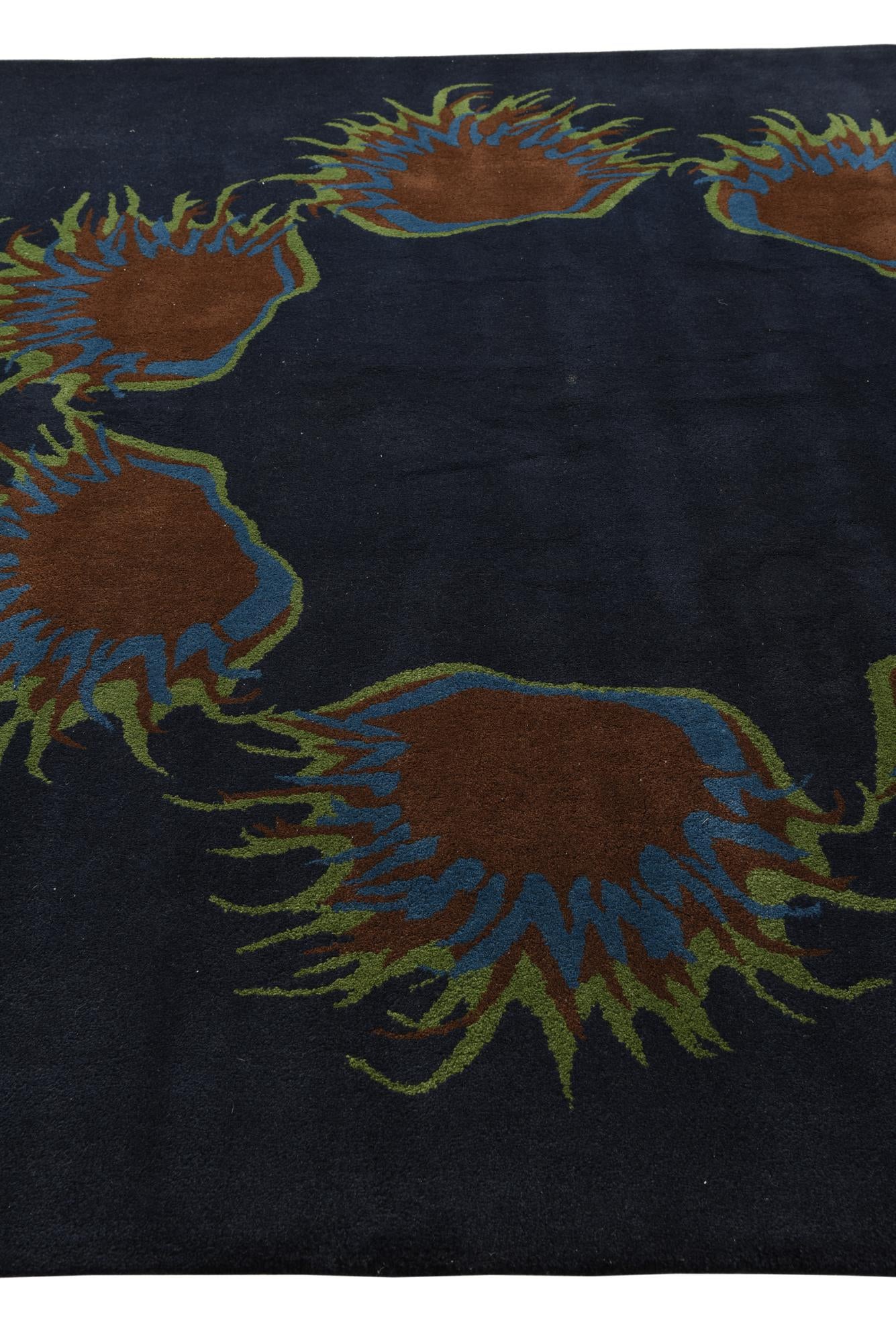 7' 5 x 7' 6 Luna Square Rug
