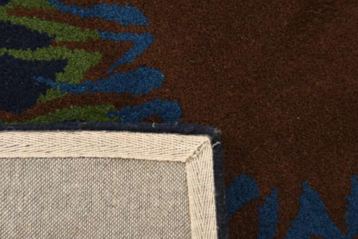 7' 6 x 7' 7 Luna Square Rug