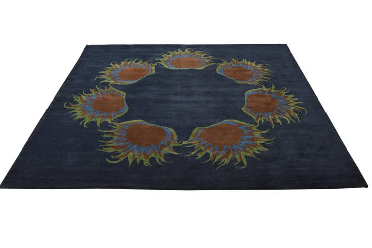 Detail image of 7' 6 x 7' 7 Luna Square Rug