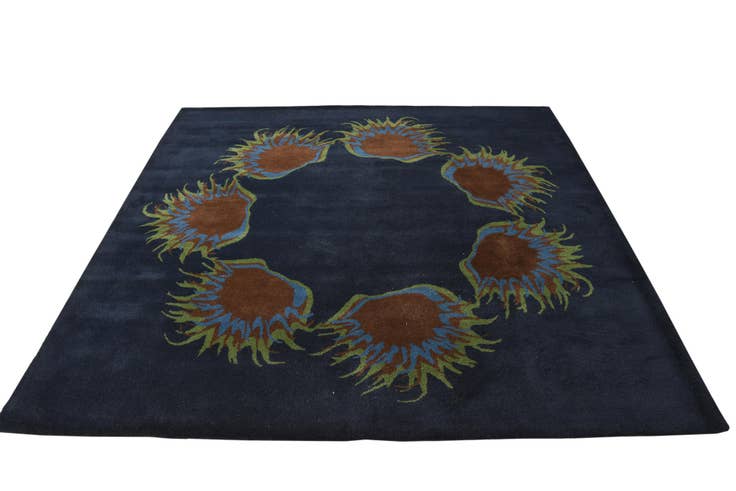 Detail image of 7' 6 x 7' 7 Luna Square Rug