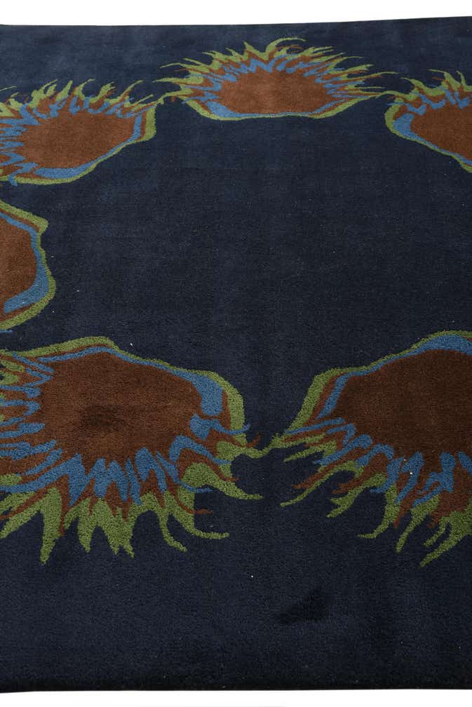 7' 6 x 7' 7 Luna Square Rug
