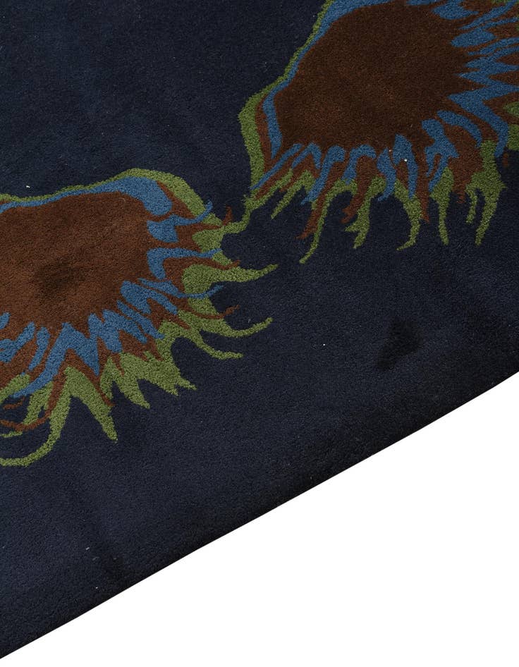 Detail image of 7' 6 x 7' 7 Luna Square Rug