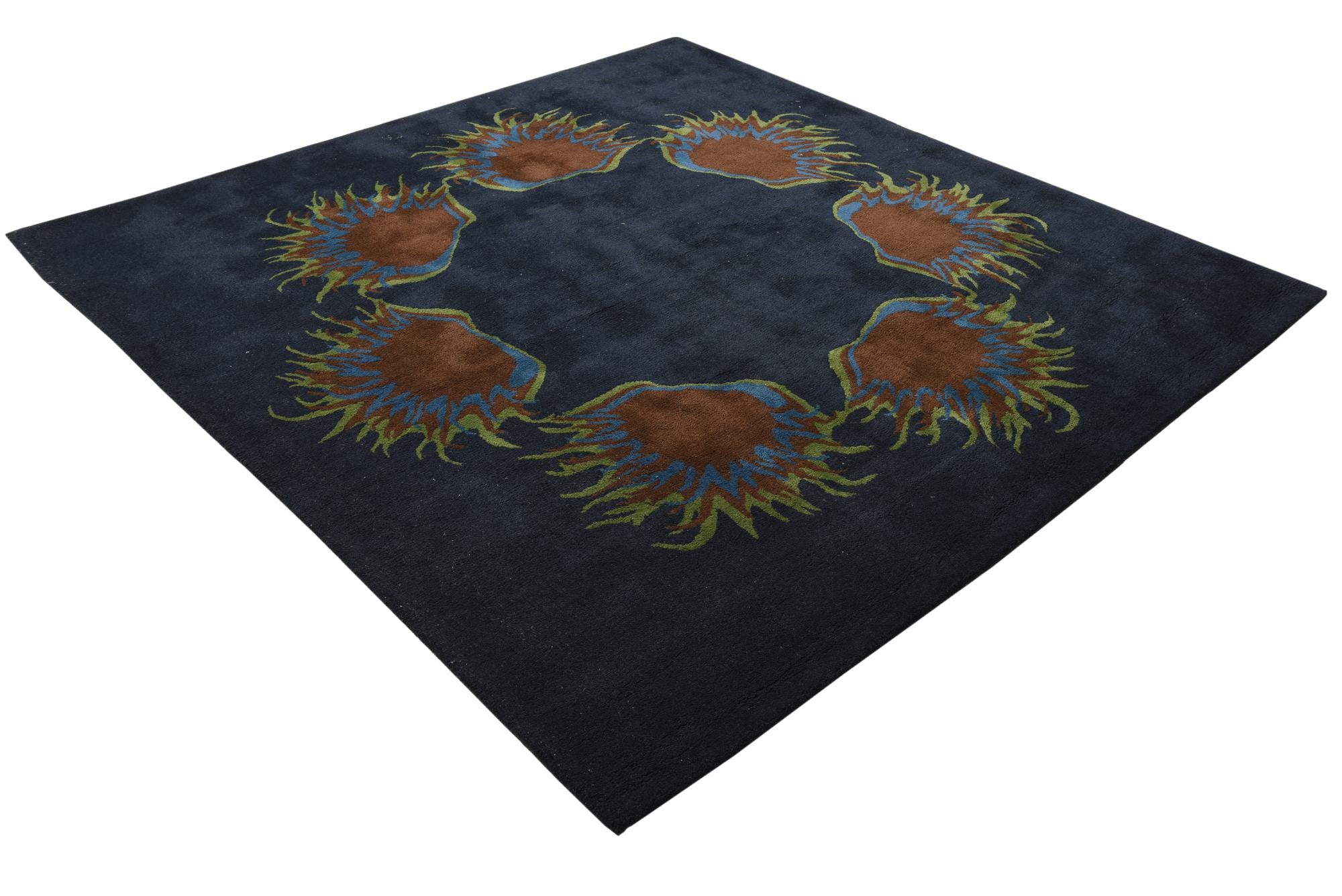 7' 3 x 7' 6 Luna Square Rug