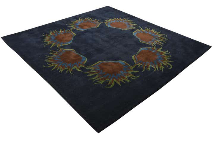 7' 3 x 7' 6 Luna Square Rug