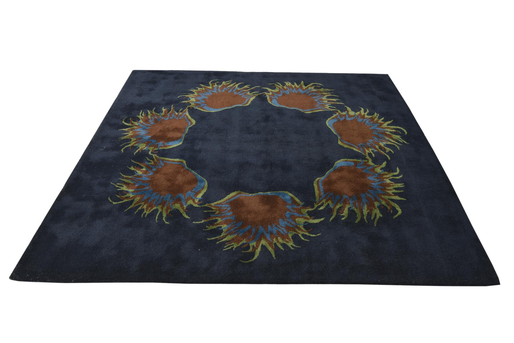 7' 3 x 7' 6 Luna Square Rug