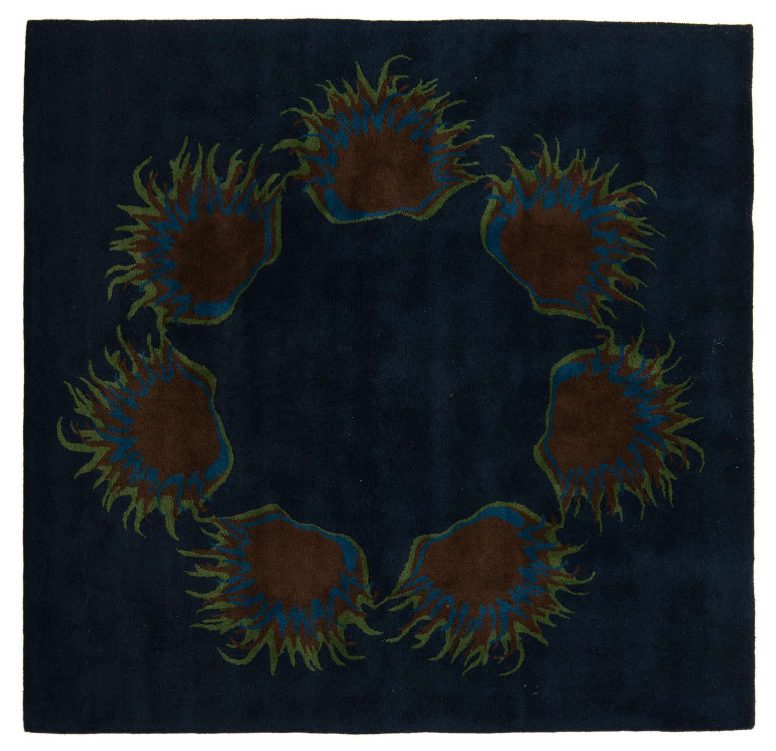 7' 3 x 7' 6 Luna Square Rug
