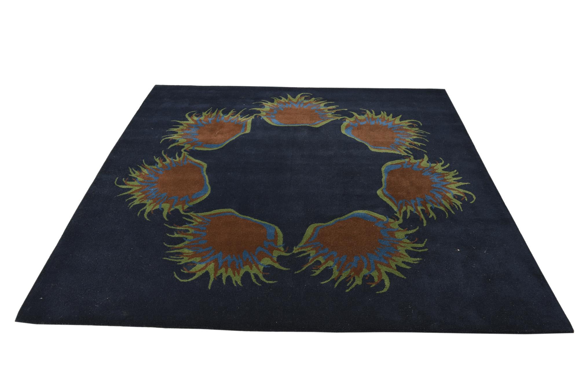7' 5 x 7' 7 Luna Square Rug