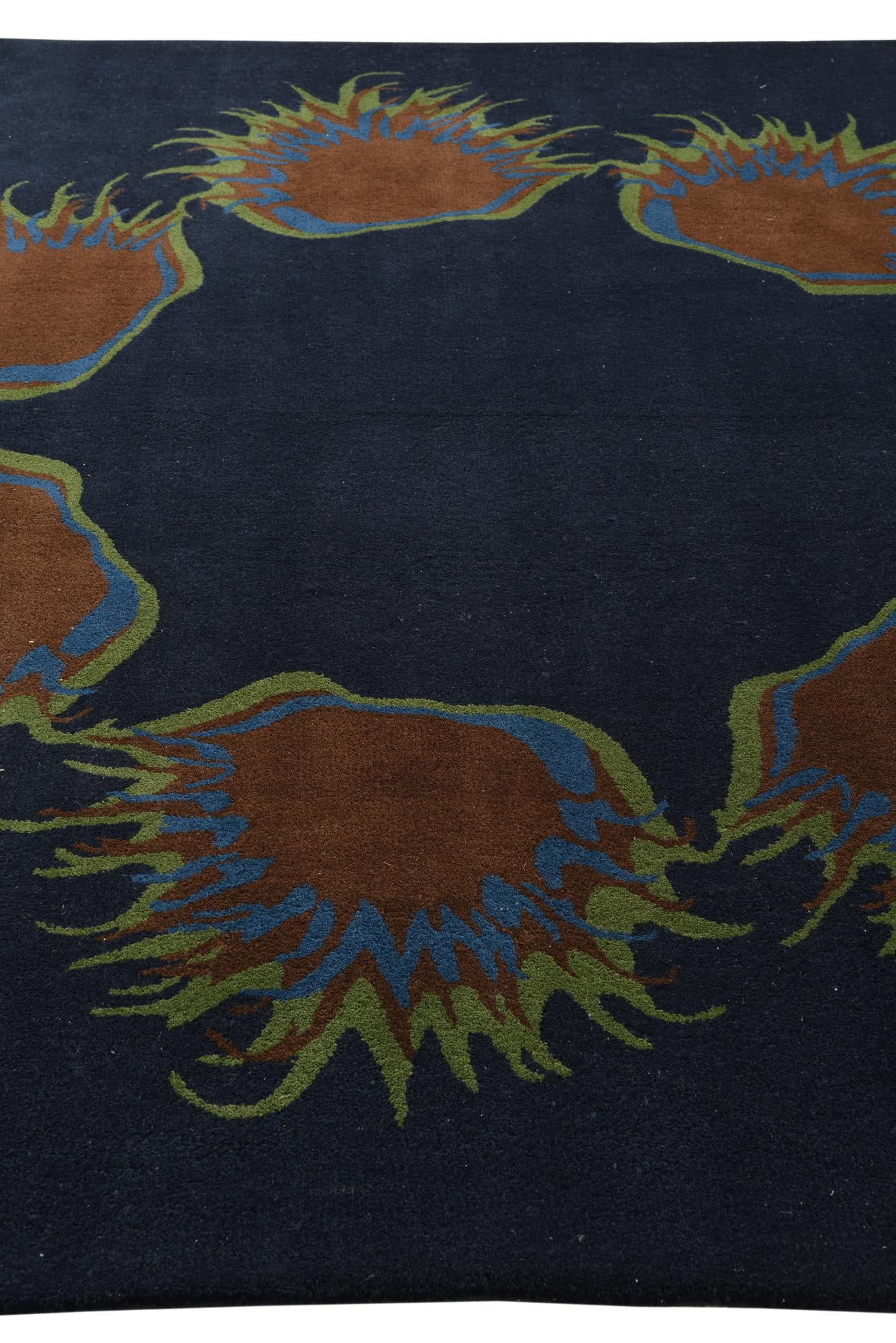 7' 5 x 7' 7 Luna Square Rug