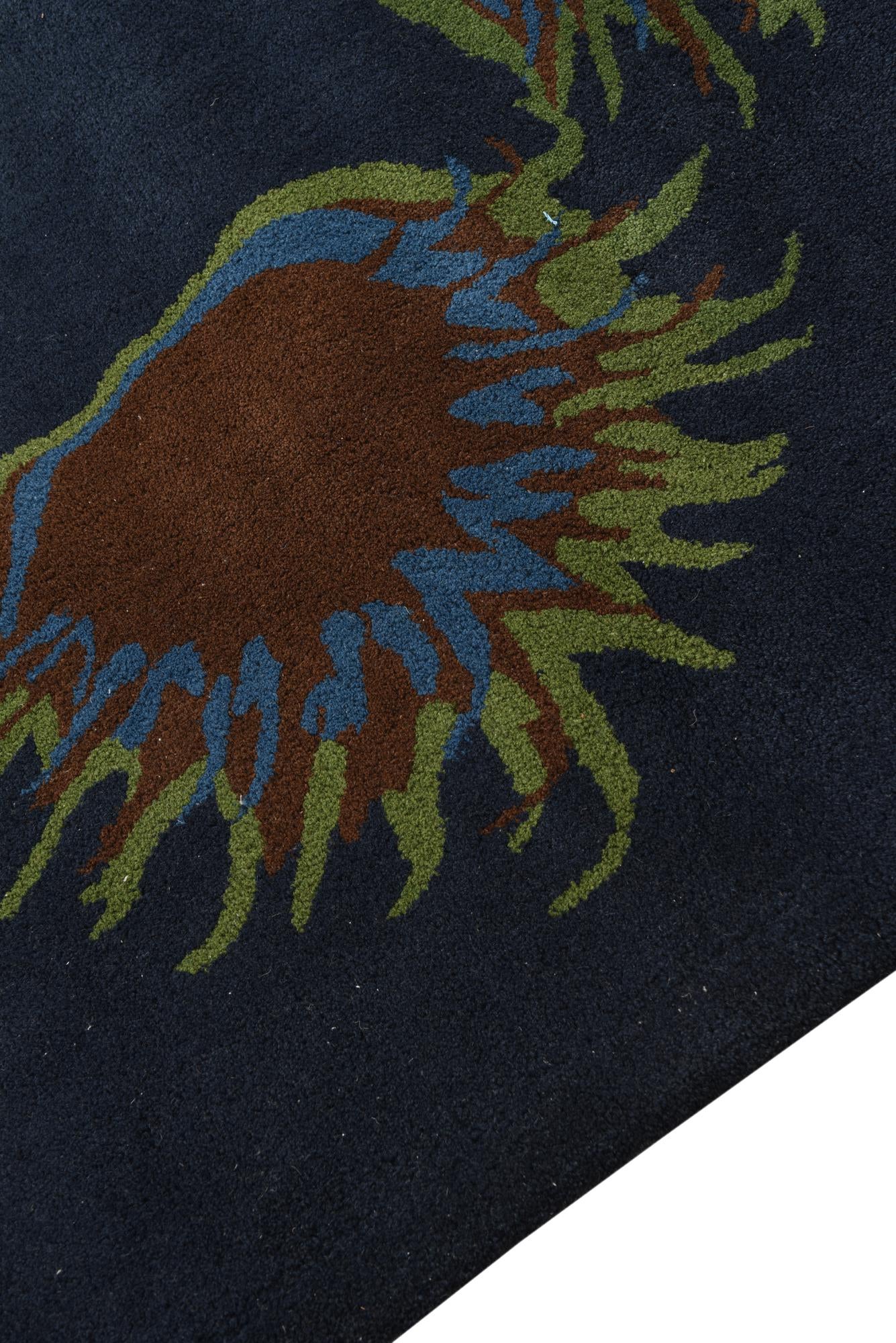 7' 6 x 7' 7 Luna Square Rug