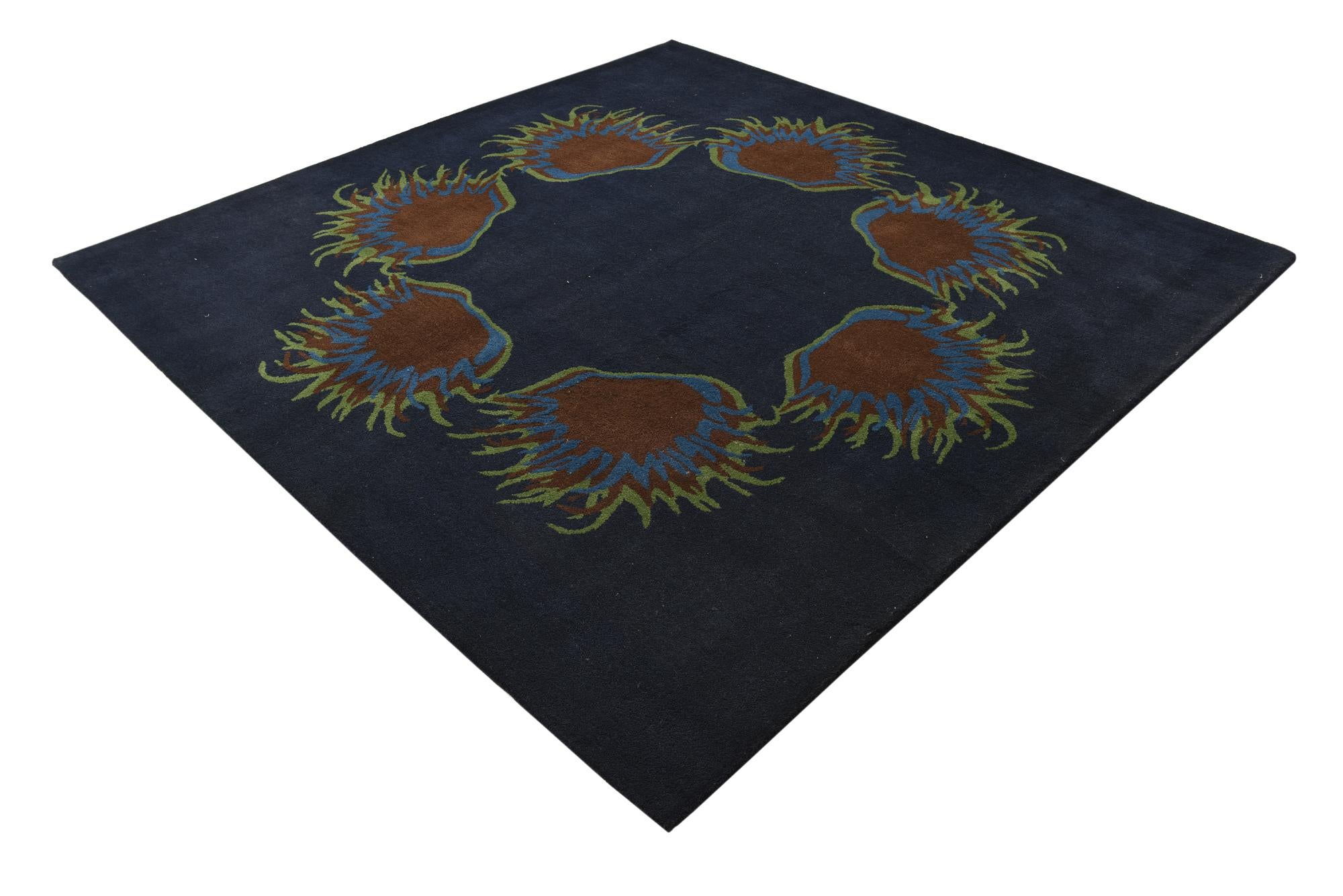 7' 7 x 7' 7 Luna Square Rug
