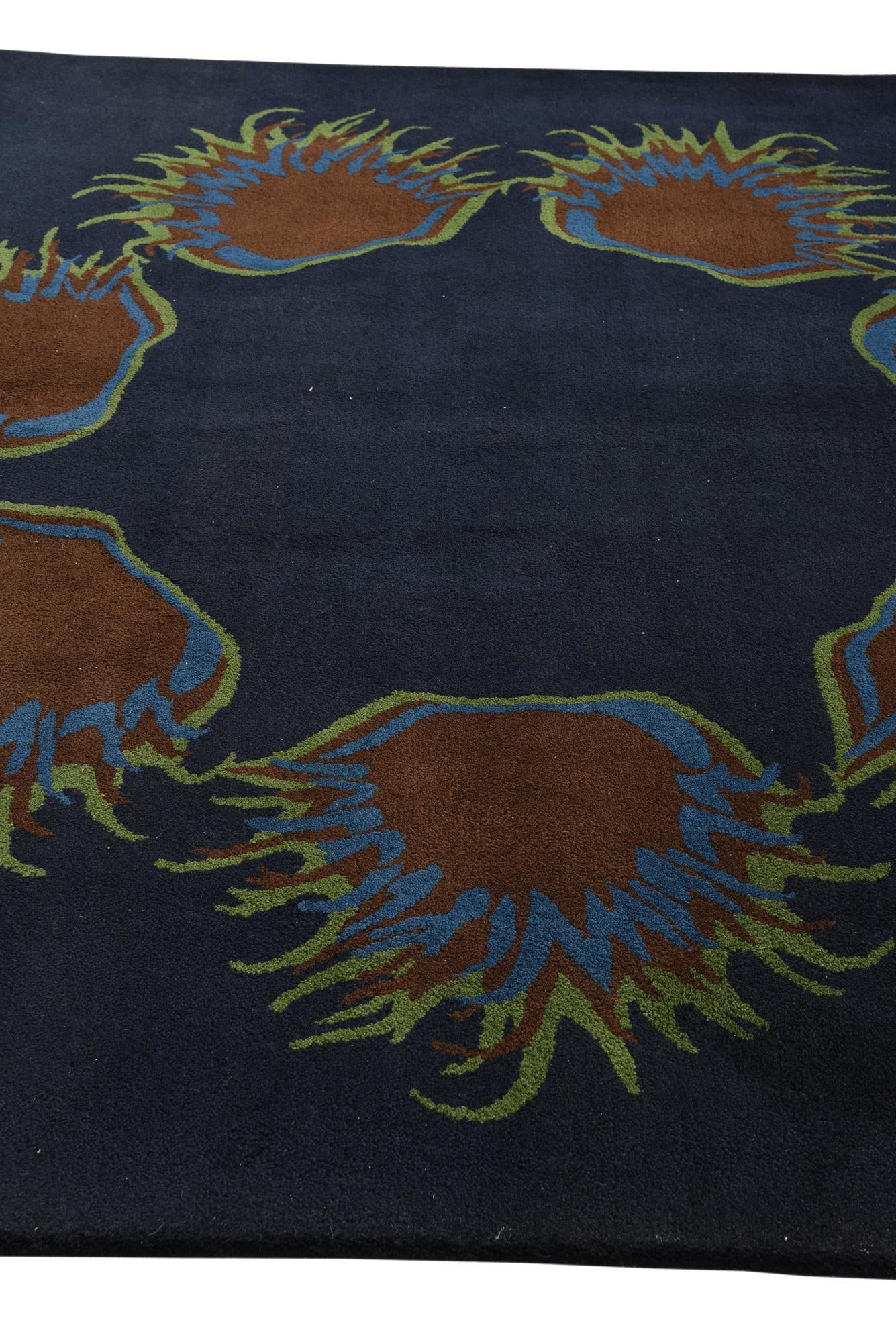 7' 7 x 7' 7 Luna Square Rug