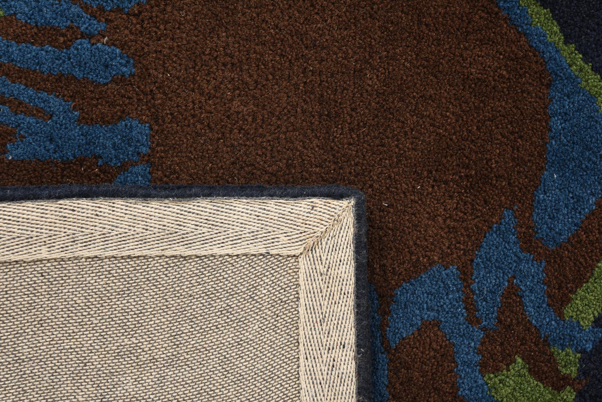 7' 7 x 7' 7 Luna Square Rug