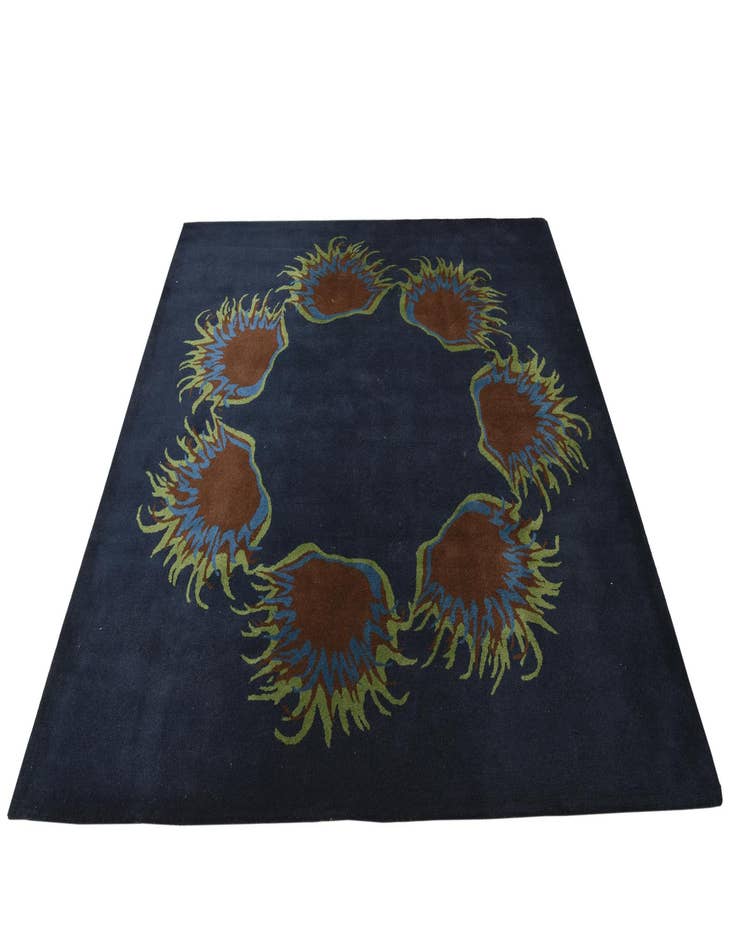 Detail image of 7' 6 x 7' 7 Luna Square Rug