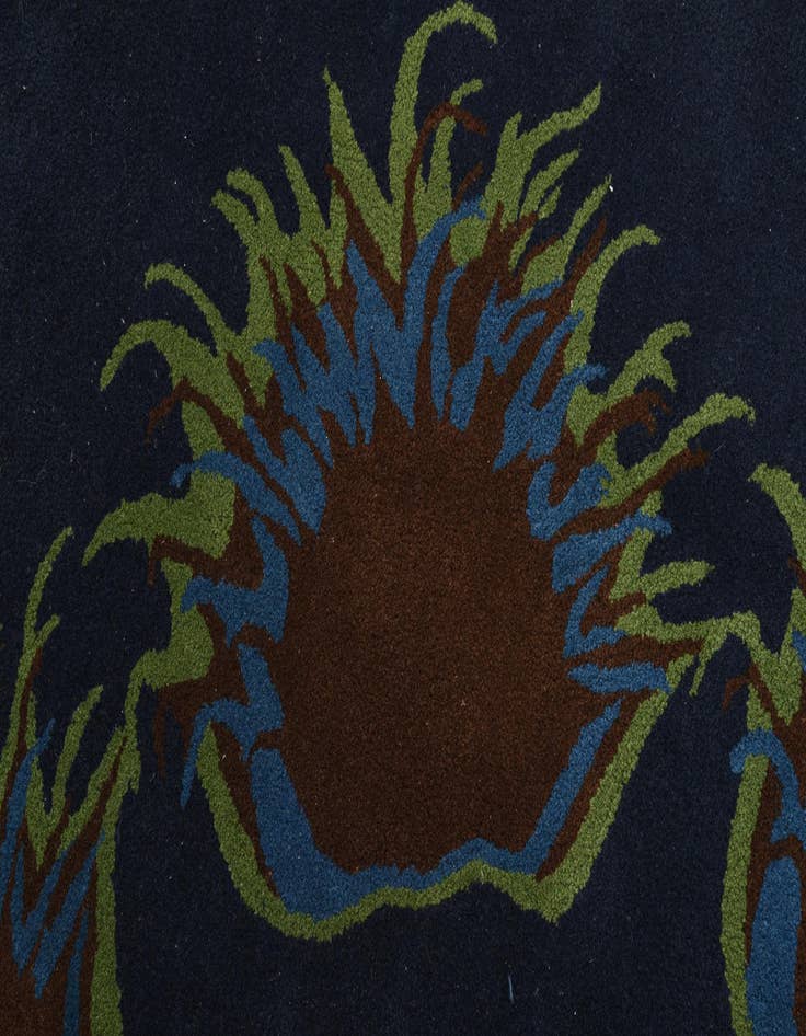 Detail image of 7' 6 x 7' 7 Luna Square Rug