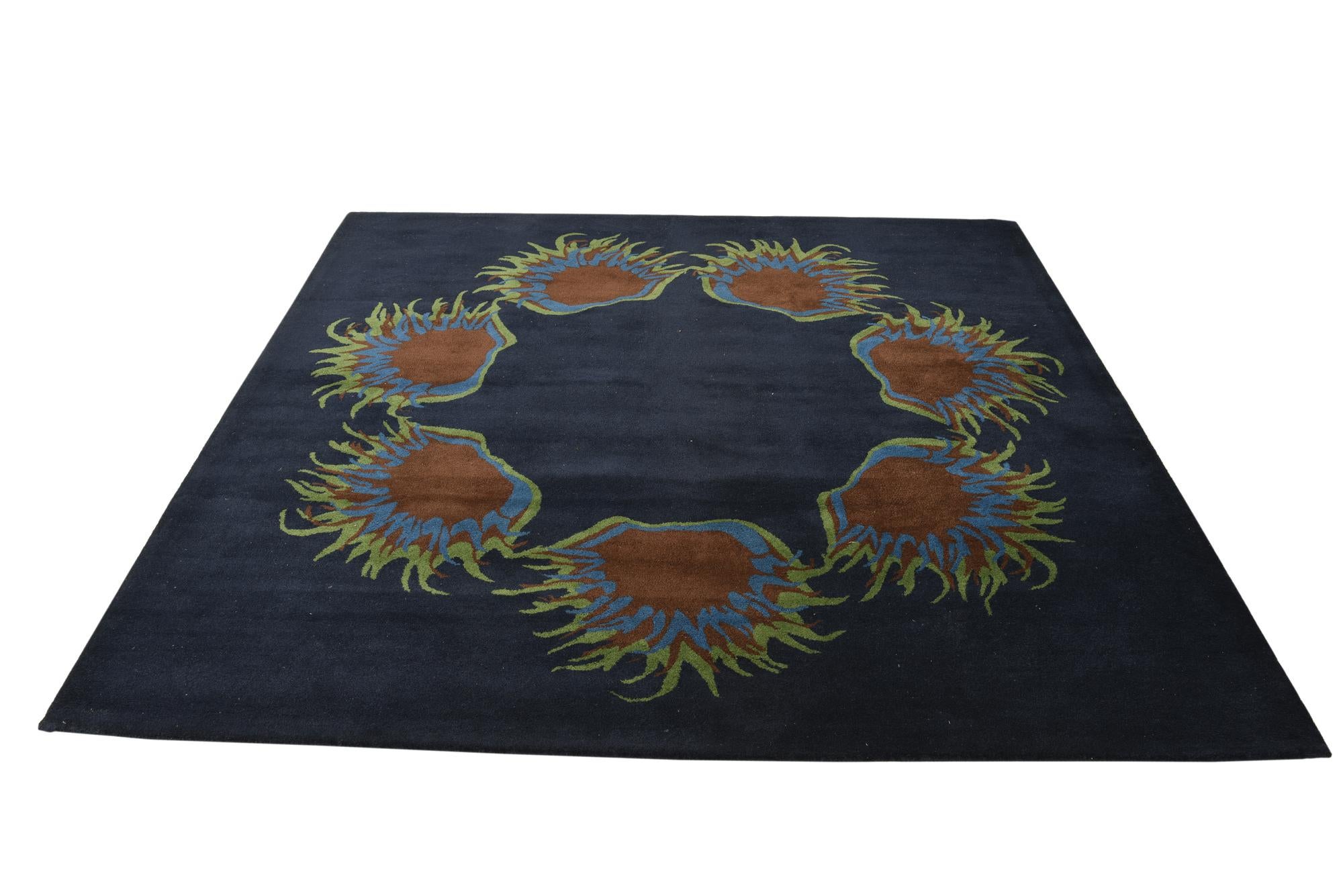 7' 5 x 7' 6 Luna Square Rug