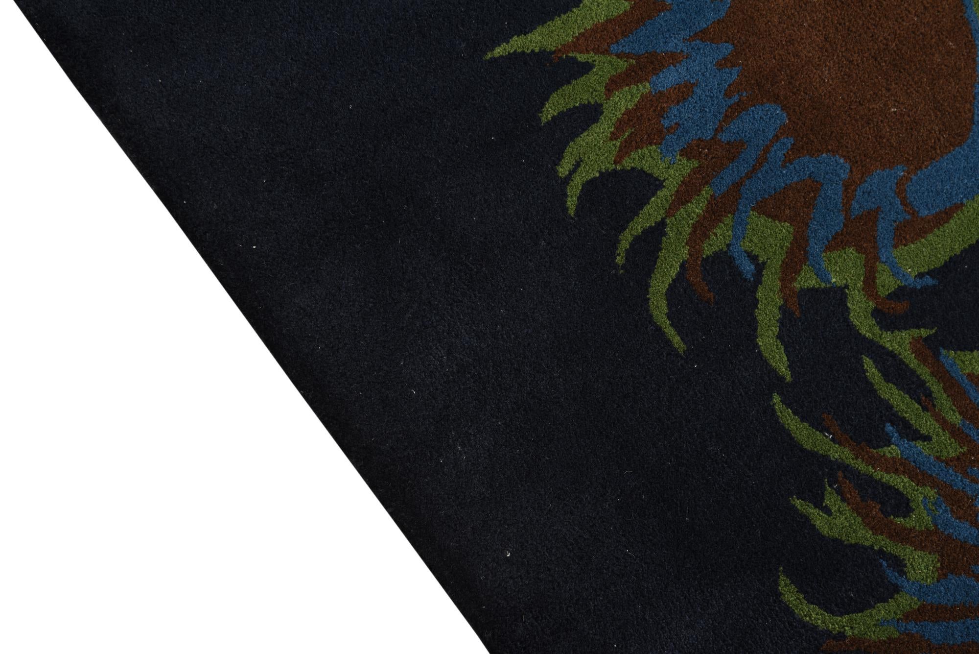 7' 5 x 7' 6 Luna Square Rug