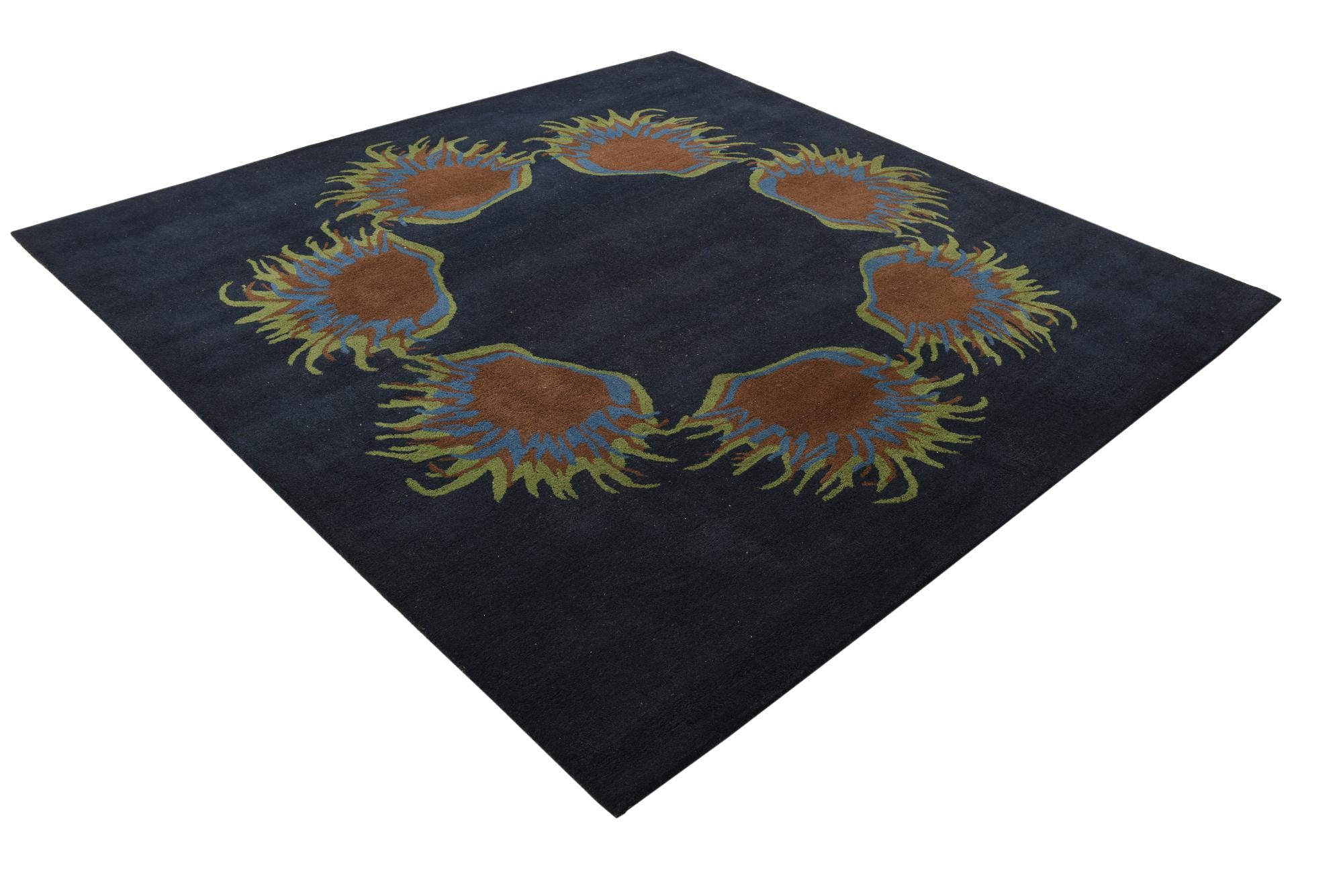 7' 6 x 7' 6 Luna Square Rug