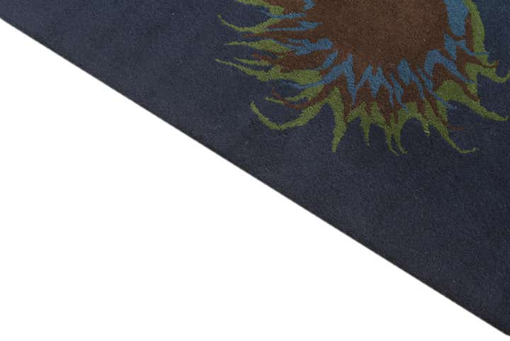 7' 5 x 7' 6 Luna Wool Square Rug