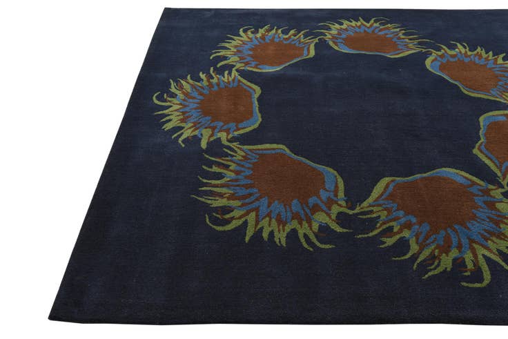 Detail image of 7' 5 x 7' 6 Luna Square Rug
