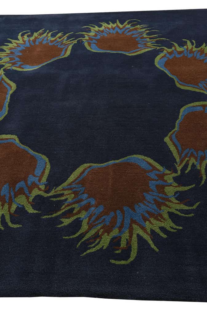 7' 5 x 7' 6 Luna Square Rug