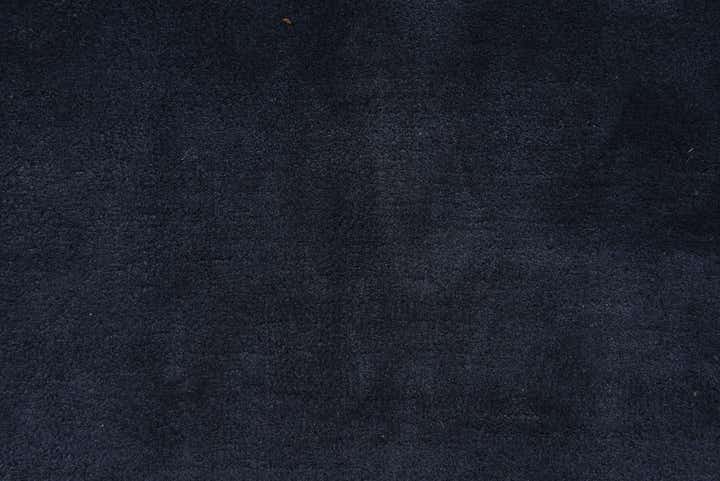 7' 5 x 7' 6 Luna Square Rug