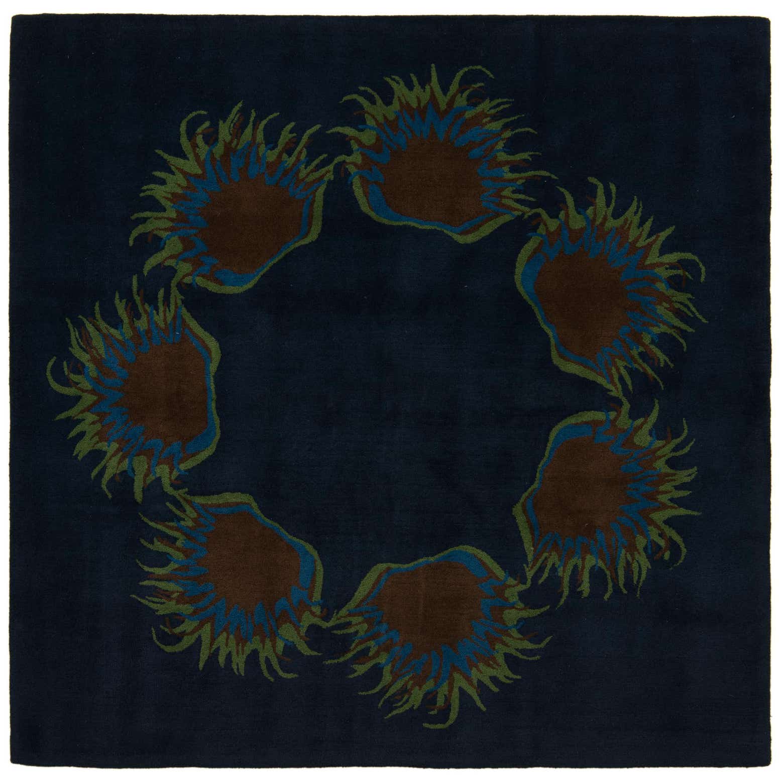 7' 5 x 7' 6 Luna Square Rug