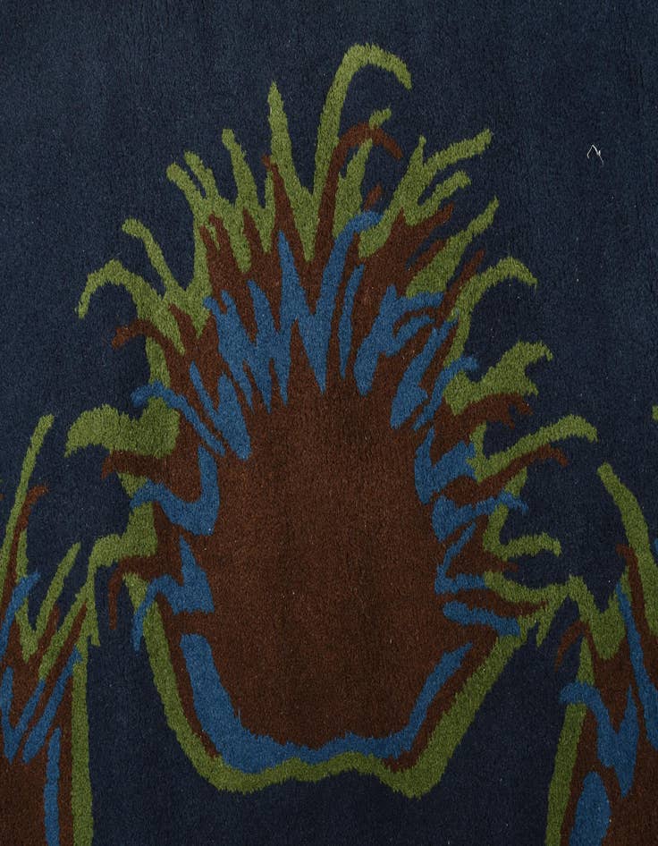 Detail image of 7' 6 x 7' 7 Luna Square Rug