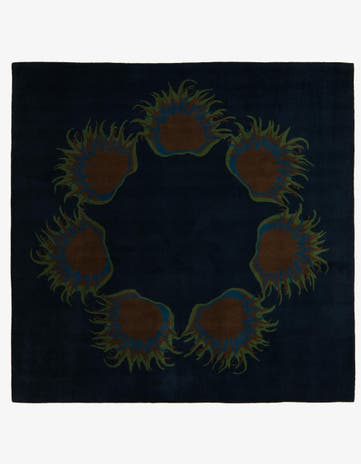 7' 5 x 7' 7 Luna Square Rug