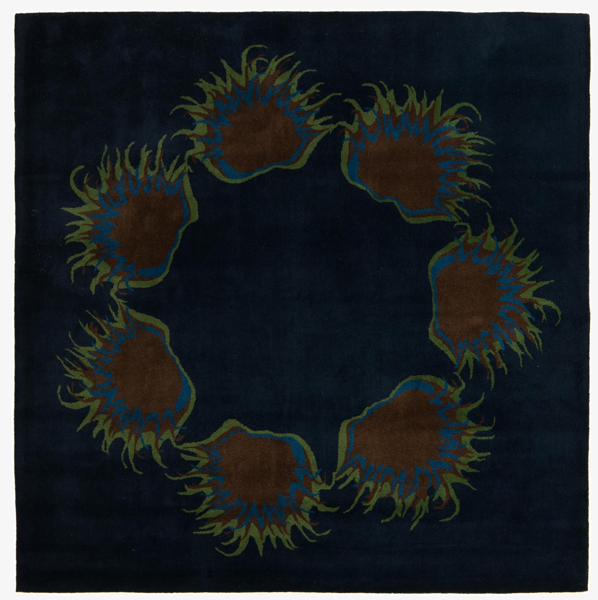 7' 6 x 7' 7 Luna Square Rug