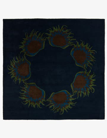 7' 5 x 7' 6 Luna Square Rug