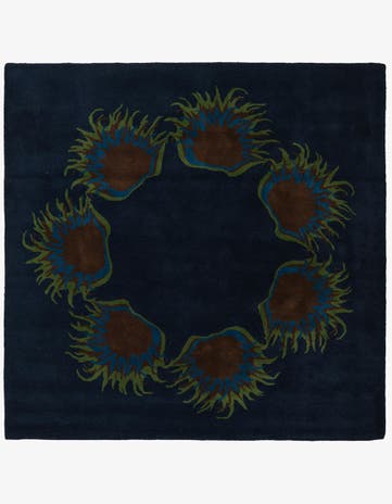 7' 5 x 7' 6 Luna Square Rug