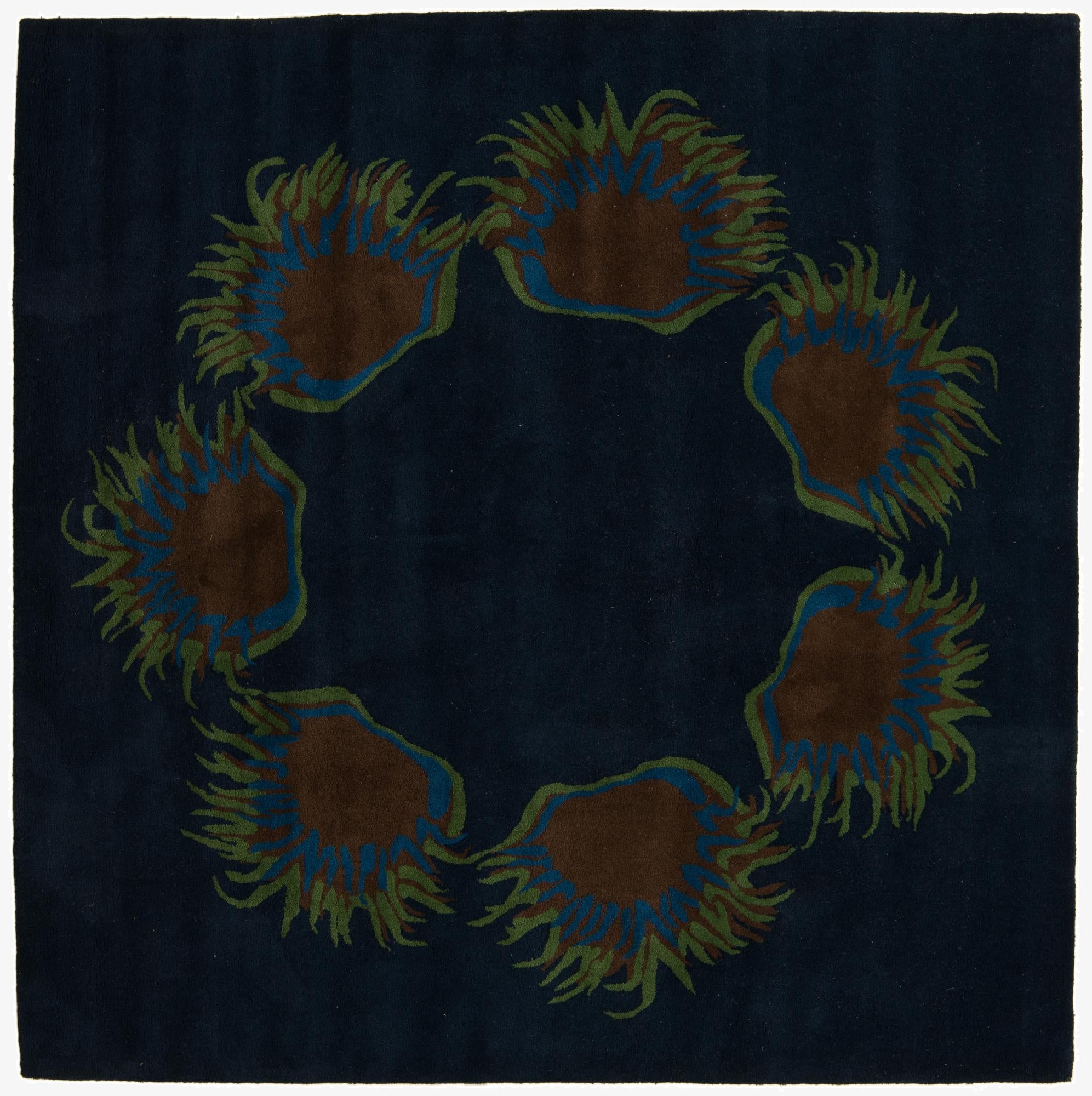 7' 5 x 7' 7 Luna Square Rug