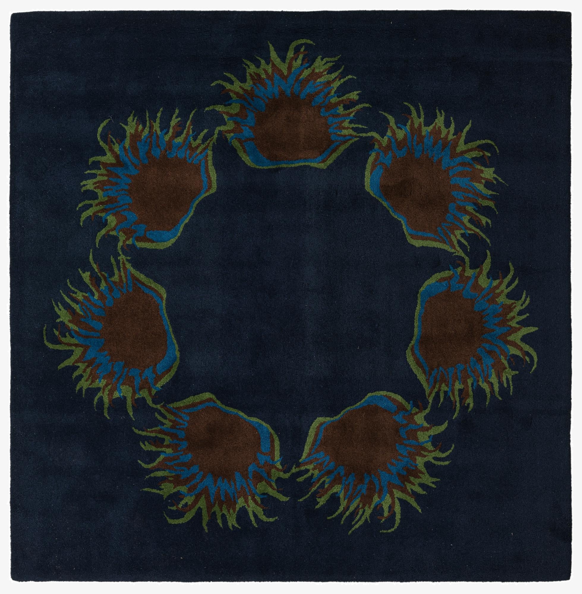 7' 6 x 7' 7 Luna Square Rug