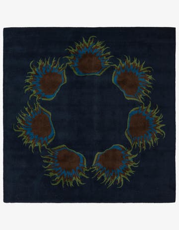 7' 6 x 7' 7 Luna Square Rug