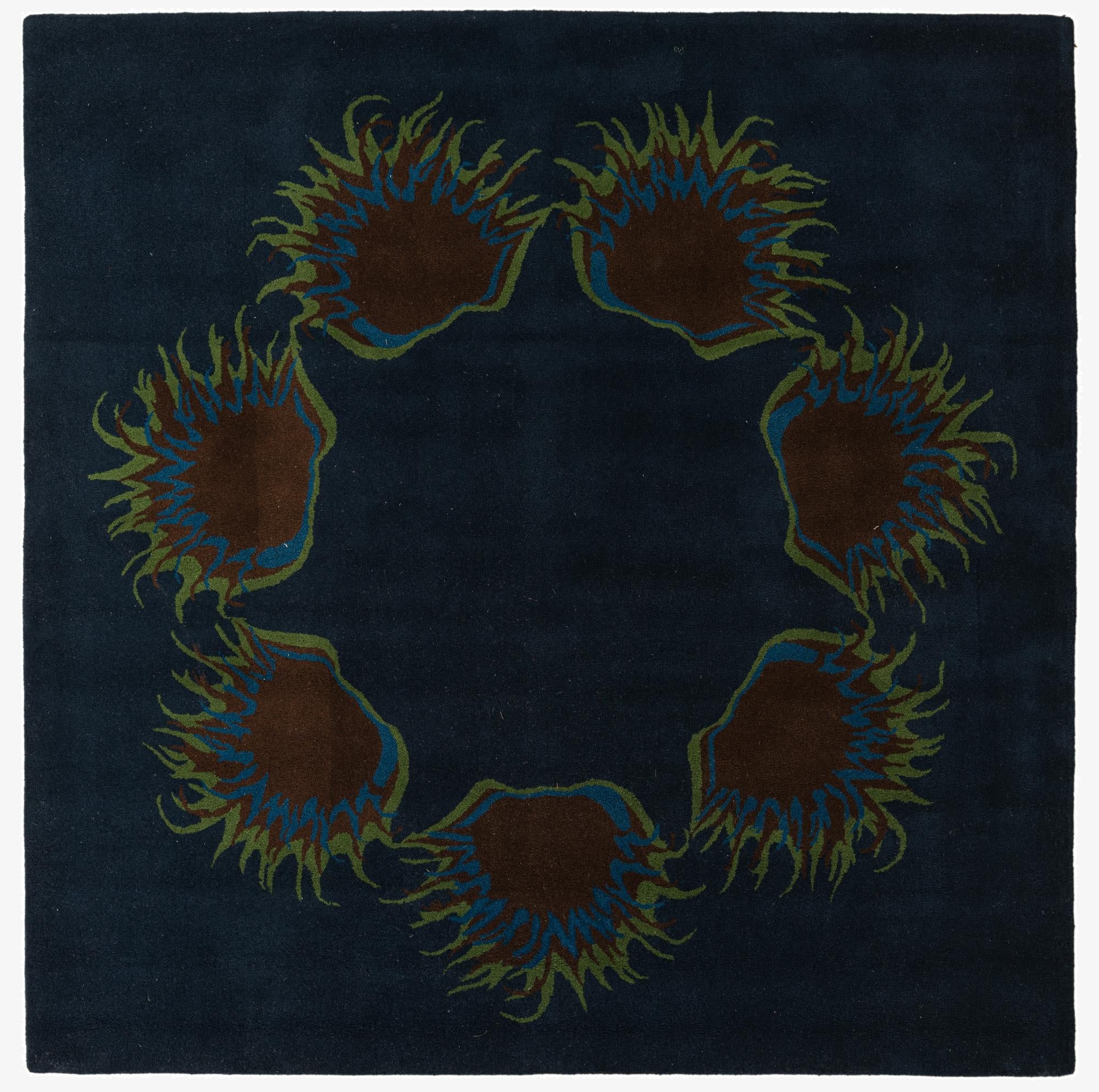 7' 6 x 7' 7 Luna Square Rug