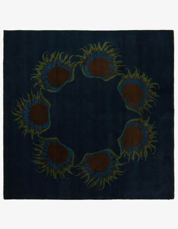 7' 5 x 7' 6 Luna Square Rug