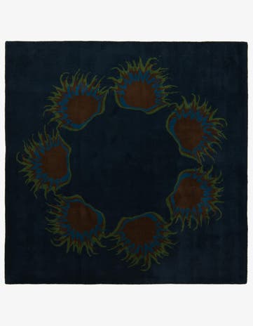 7' 6 x 7' 7 Luna Square Rug