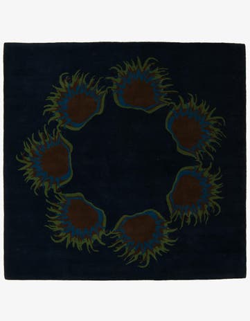 7' 6 x 7' 8 Luna Square Rug