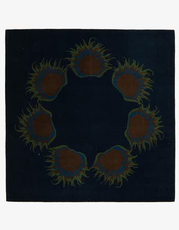 7' 6 x 7' 7 Luna Square Rug