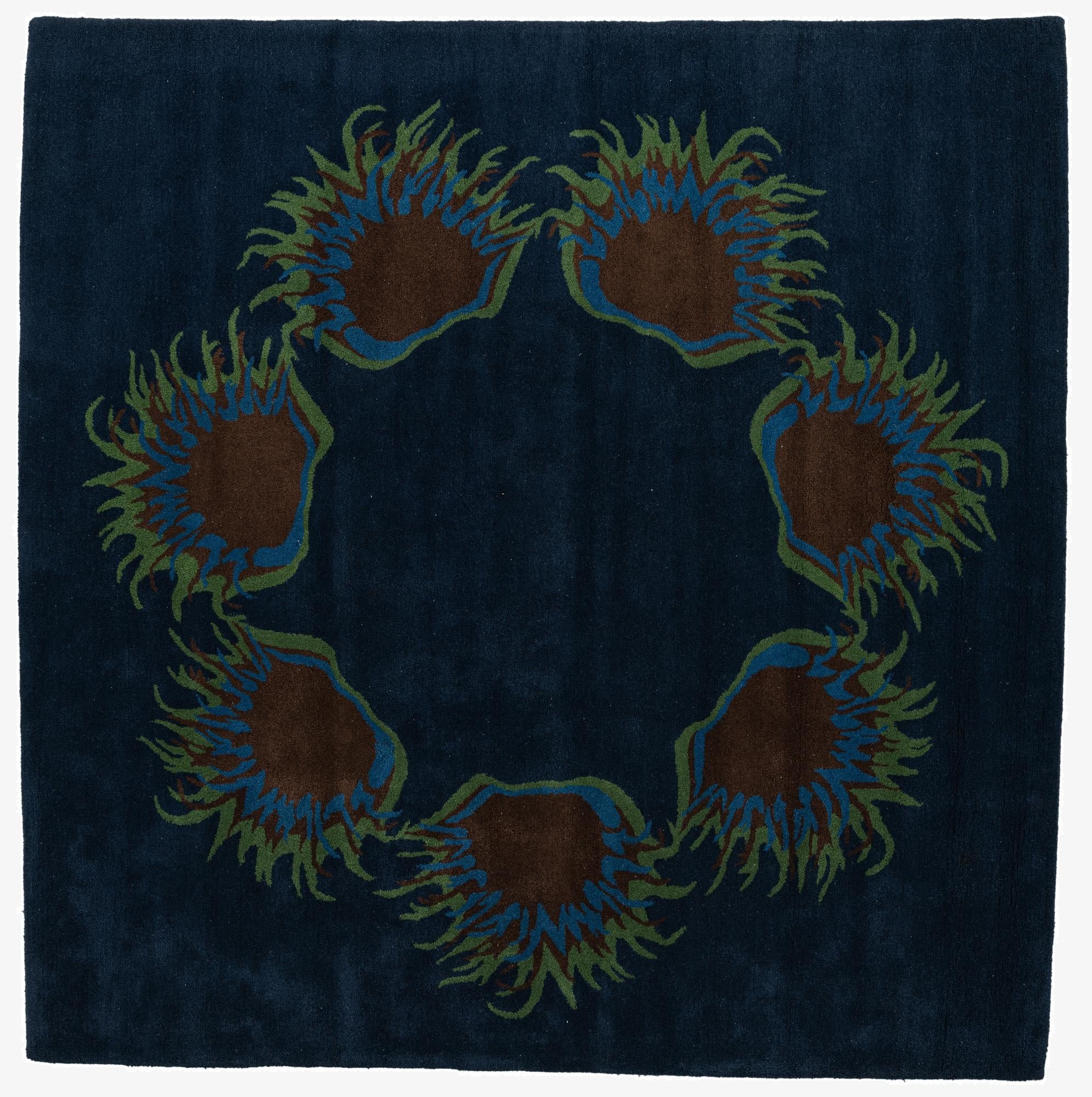 7' 5 x 7' 6 Luna Square Rug