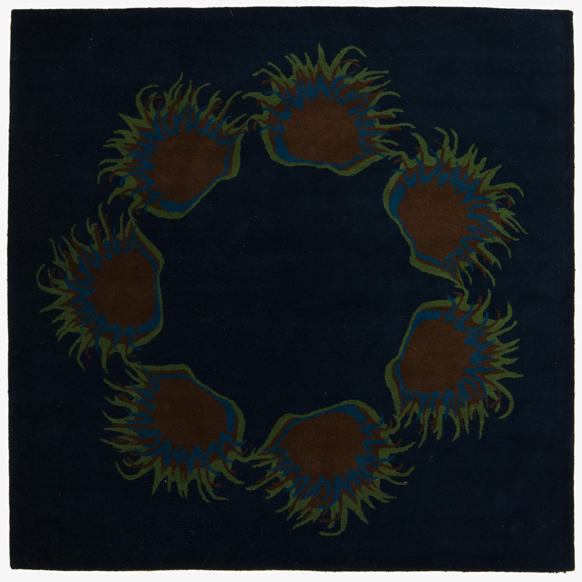 7' 8 x 7' 8 Luna Square Rug