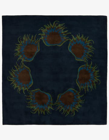 7' 6 x 7' 7 Luna Square Rug