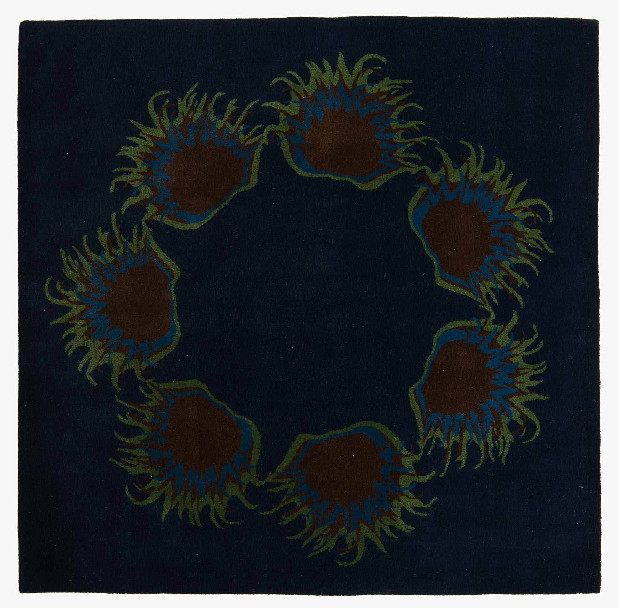 7' 6 x 7' 7 Luna Square Rug