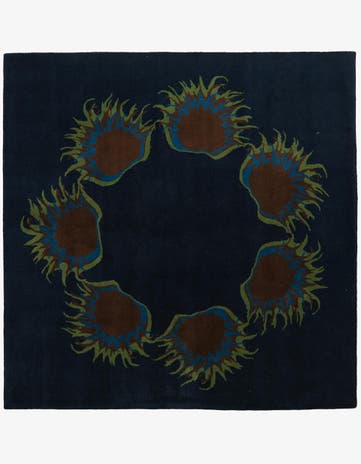 7' 6 x 7' 7 Luna Square Rug