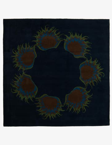 7' 6 x 7' 7 Luna Square Rug