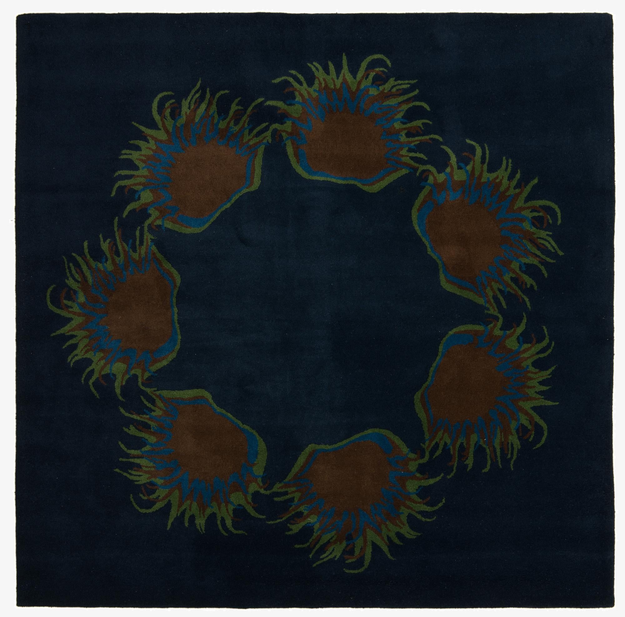 7' 6 x 7' 7 Luna Square Rug