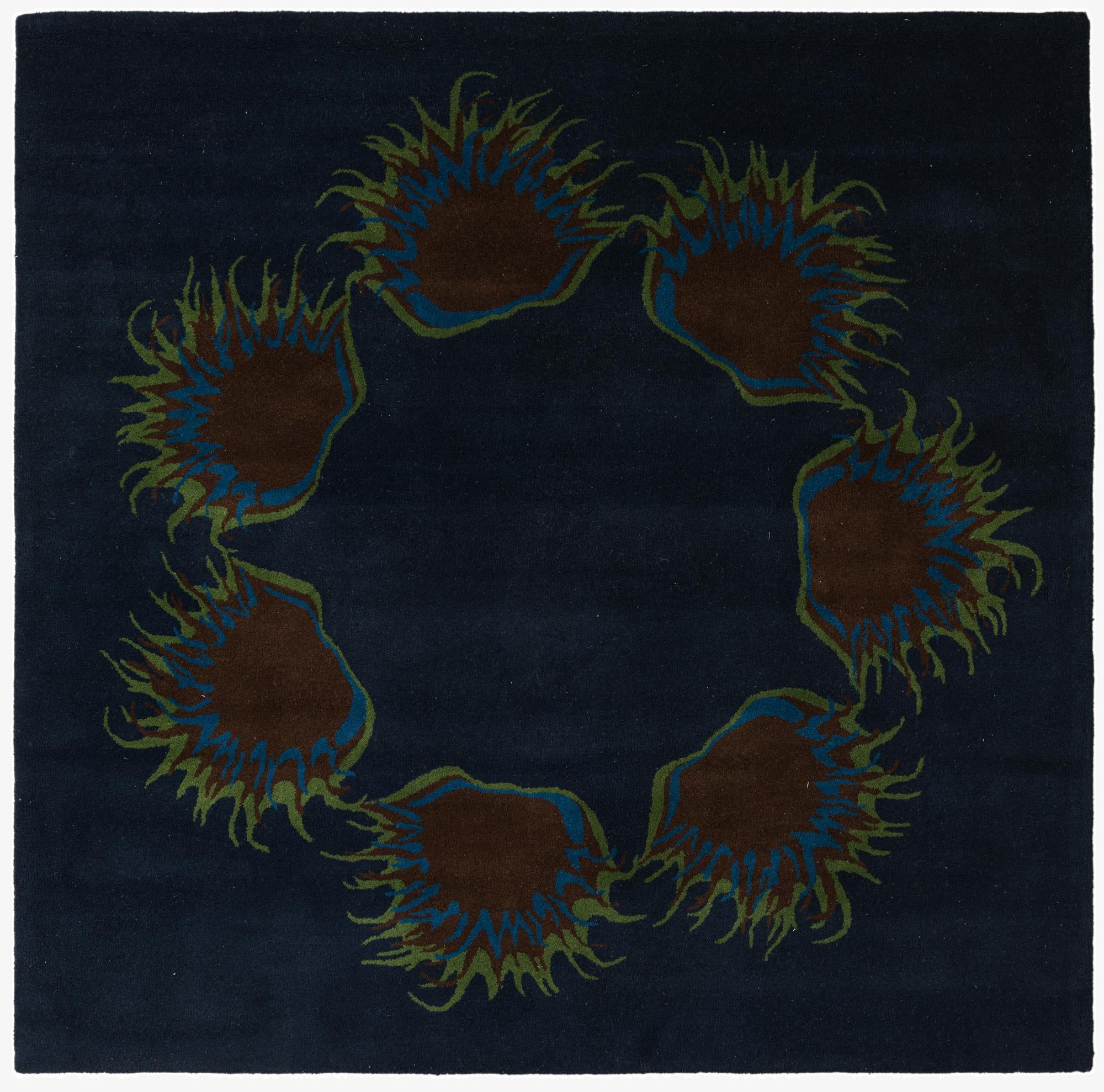 7' 6 x 7' 7 Luna Square Rug